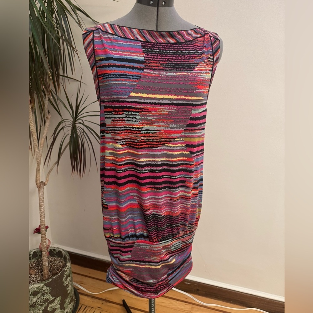 BCBGMAXAZRIA Abstract Striped Ruched Mini Dress